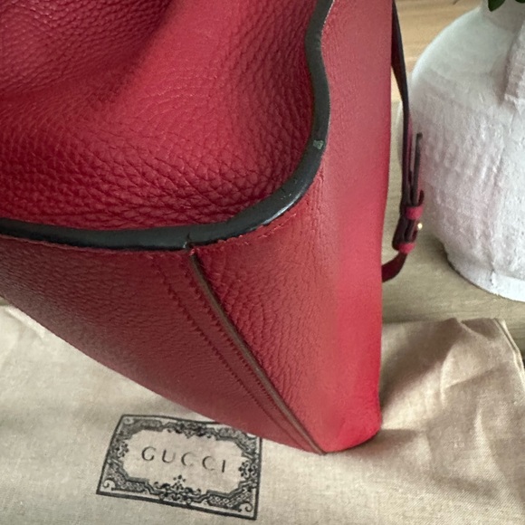 GUCCI Marmont Top Handle Bag - Picture 15 of 15